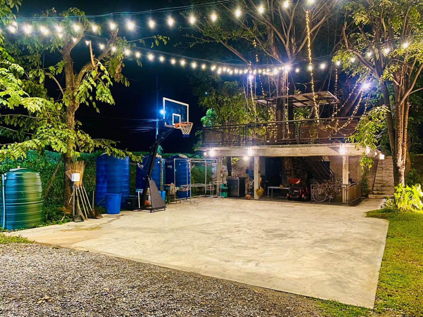 บ้านต้นไม้โฮมสเตย์อุทัยธานี Exterior foto